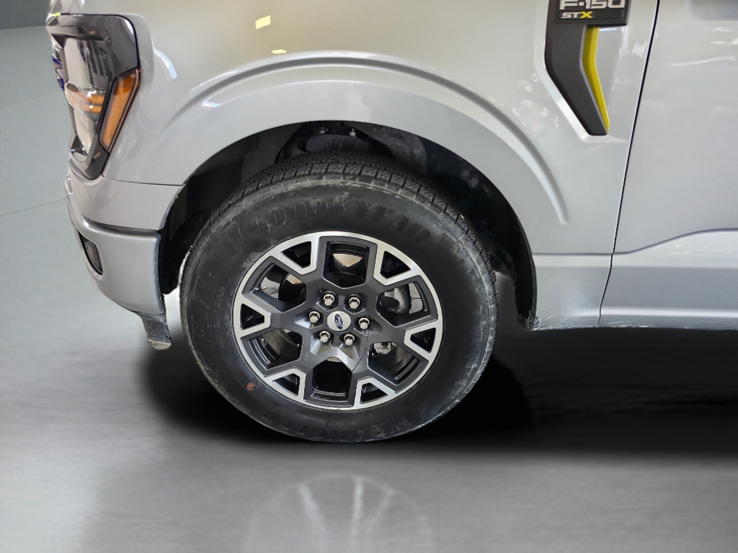 Certified 2024 Ford F150 STX RWD image 29