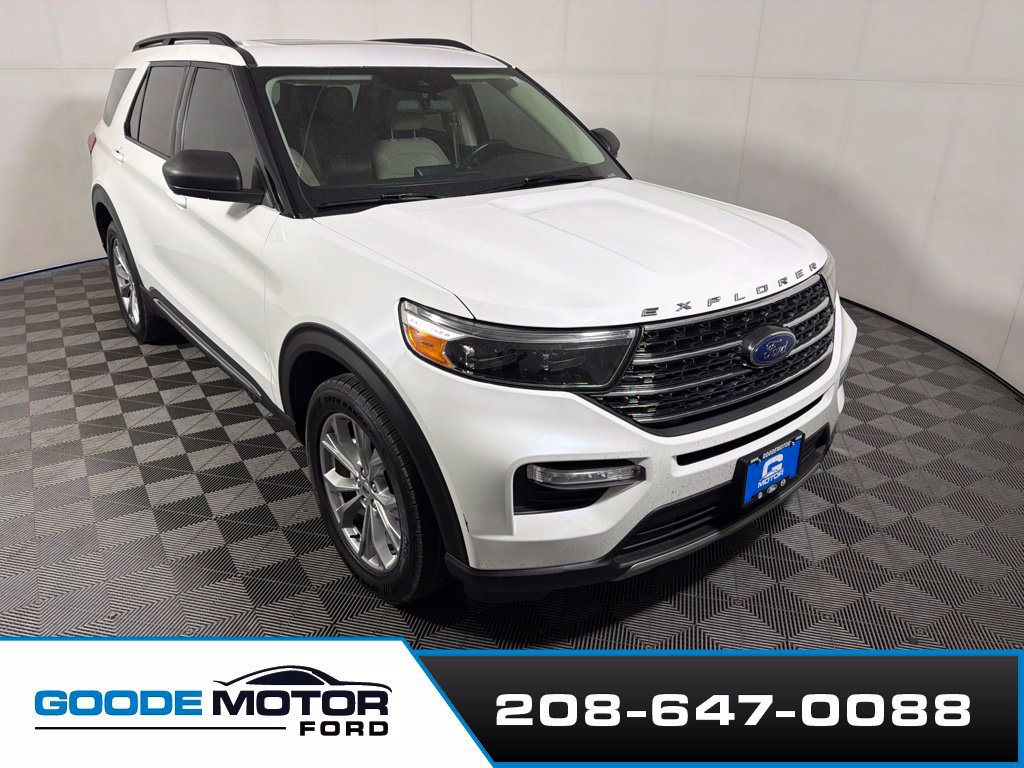 Certified 2020 Ford Explorer XLT w/ Equipment Group 202A AWD/4WD image 1