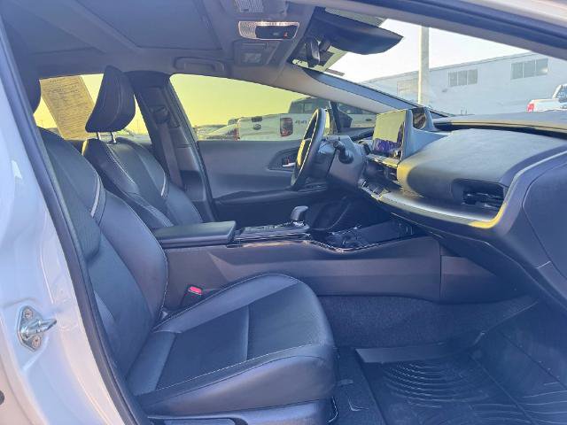 Used 2024 Toyota Prius XLE FWD image 14
