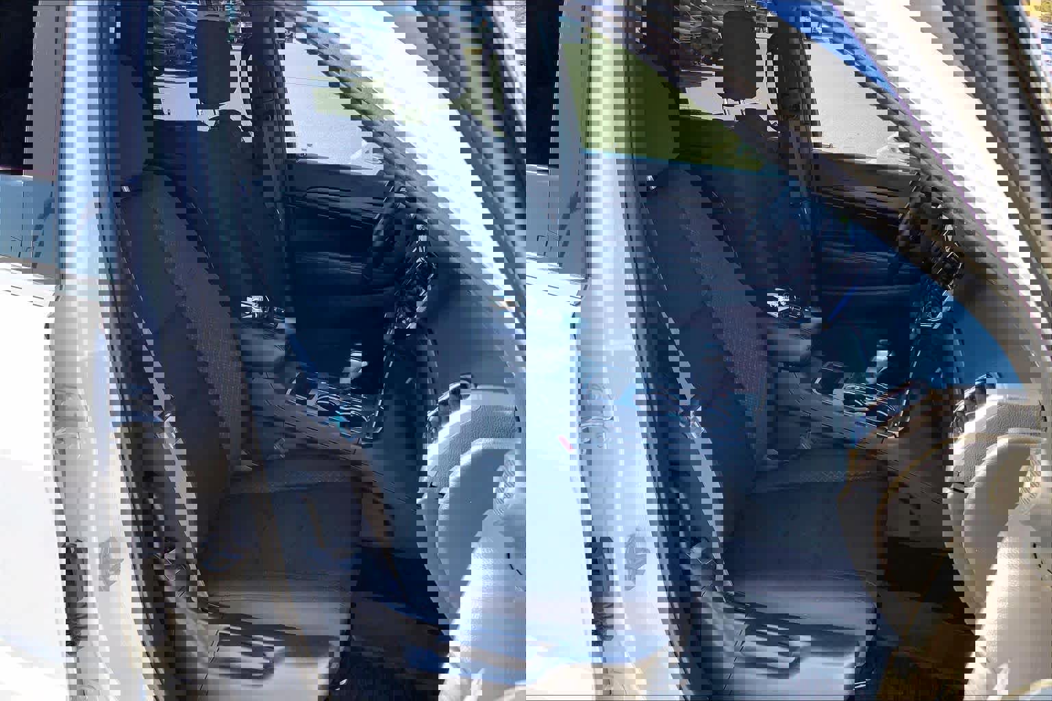 Used 2022 Jeep Grand Cherokee Laredo E w/ Security & Convenience Group image 8