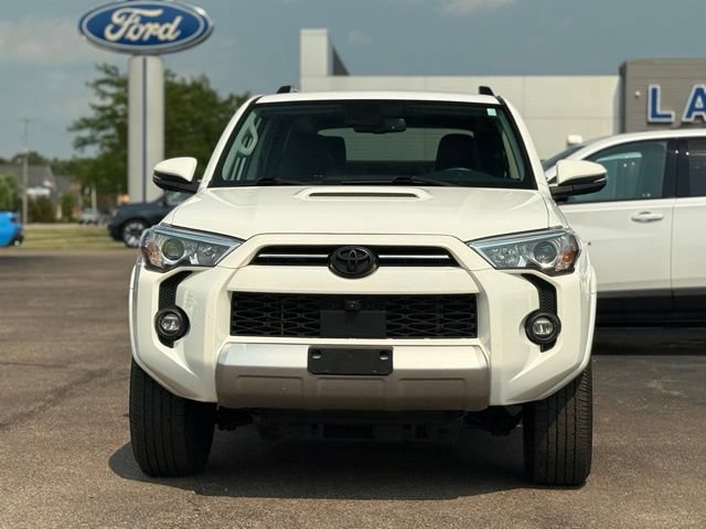 Used 2023 Toyota 4Runner TRD Off-Road Premium w/ Off Road Premium Plus Package AWD/4WD image 37