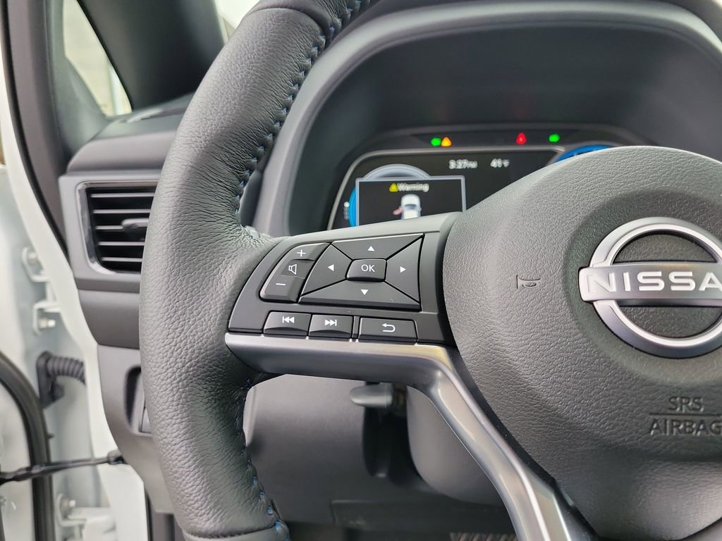 Used 2025 Nissan Leaf SV Plus image 23