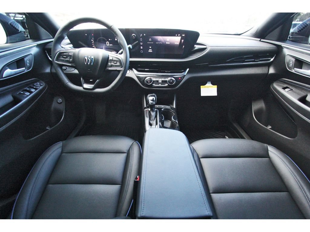 Used 2025 Buick Envista Sport Touring w/ Experience Buick Package FWD image 6