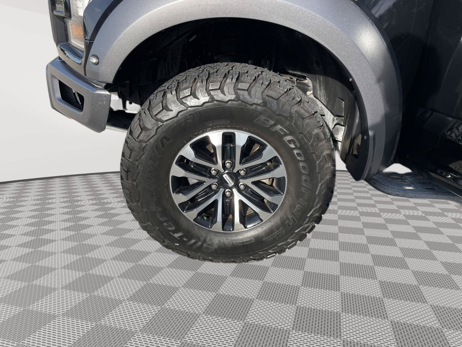 Certified 2020 Ford F150 Raptor w/ Equipment Group 802A Luxury AWD/4WD image 10