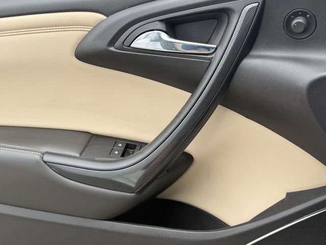 Used 2019 Buick Cascada Sport Touring FWD image 24