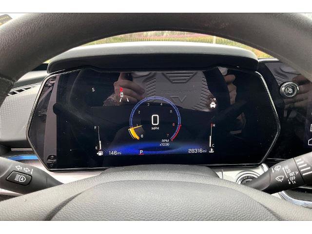 Used 2025 Chevrolet Trax LT image 11