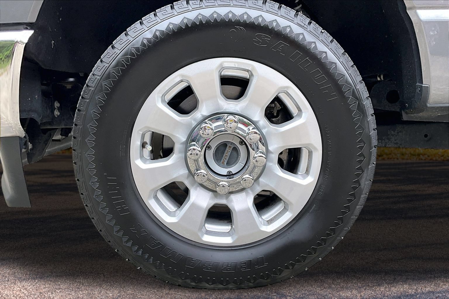 Certified 2023 Ford F250 XLT AWD/4WD image 10