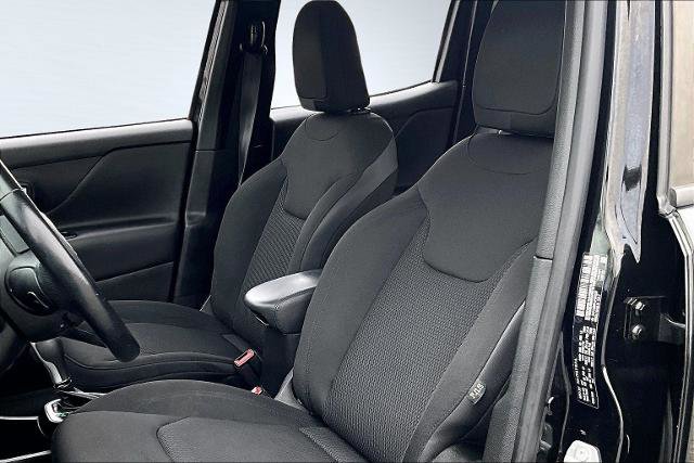 Used 2018 Jeep Renegade Altitude w/ UConnect 8.4 Nav Group image 25