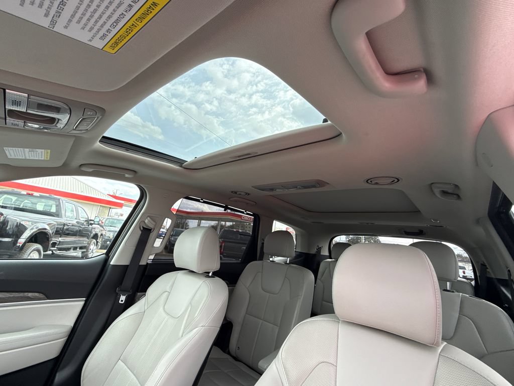 Used 2022 Kia Telluride SX AWD/4WD image 35