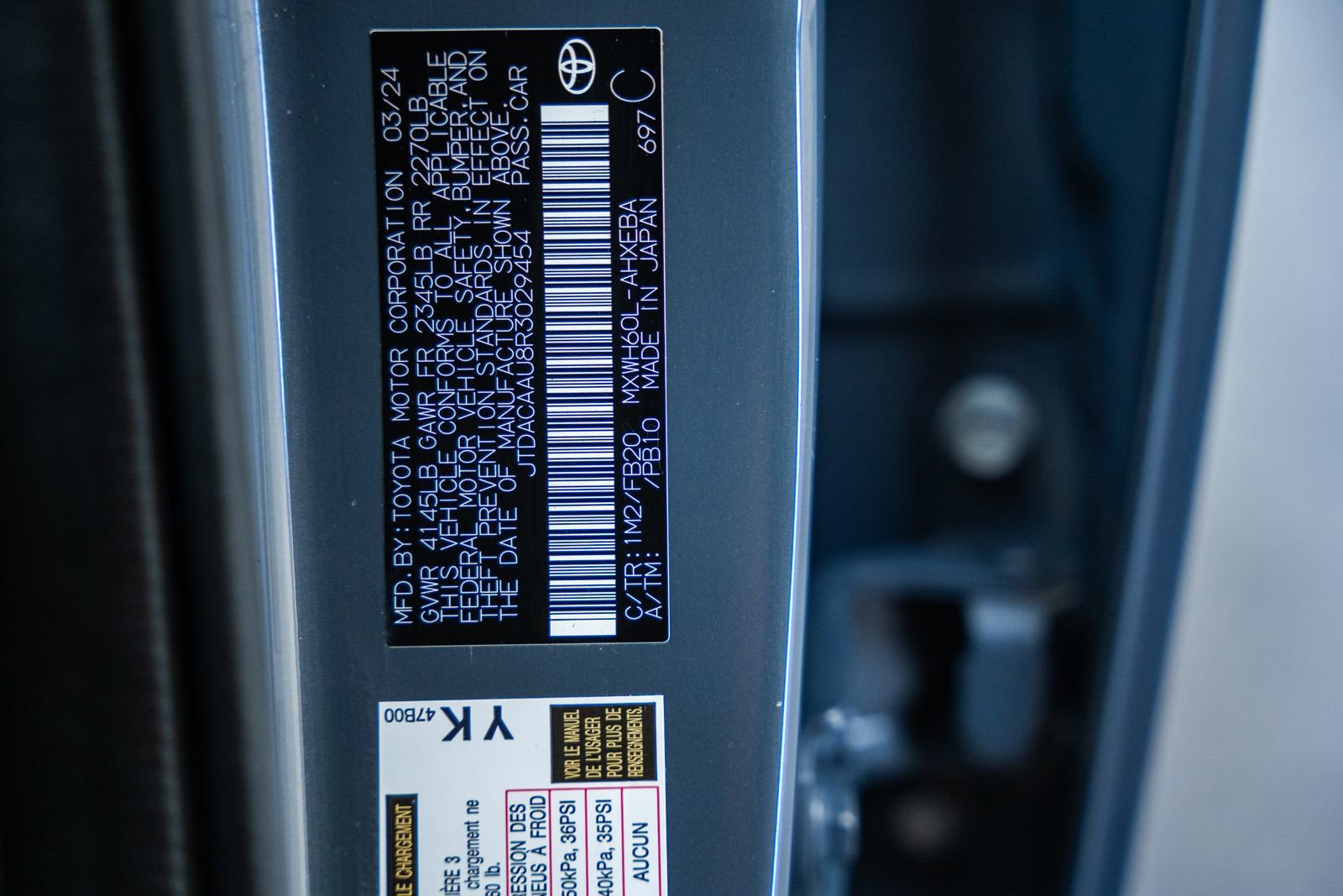 Used 2024 Toyota Prius LE FWD image 44