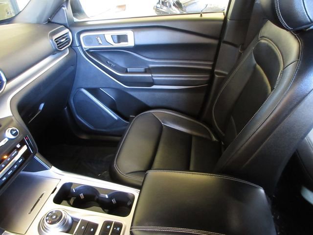 Certified 2020 Ford Explorer XLT w/ Equipment Group 202A image 24