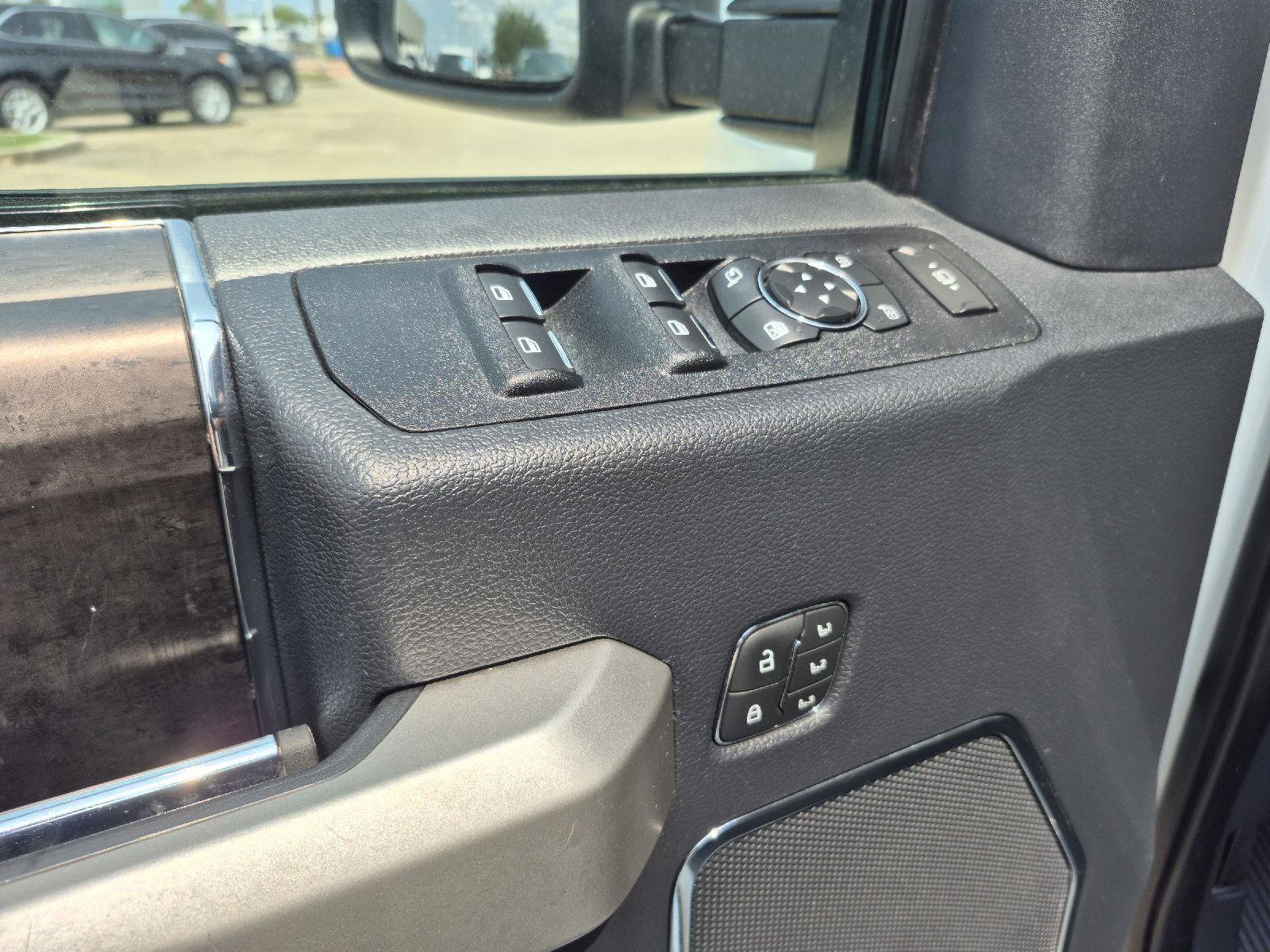 Certified 2022 Ford F350 Lariat w/ Chrome Package AWD/4WD image 10