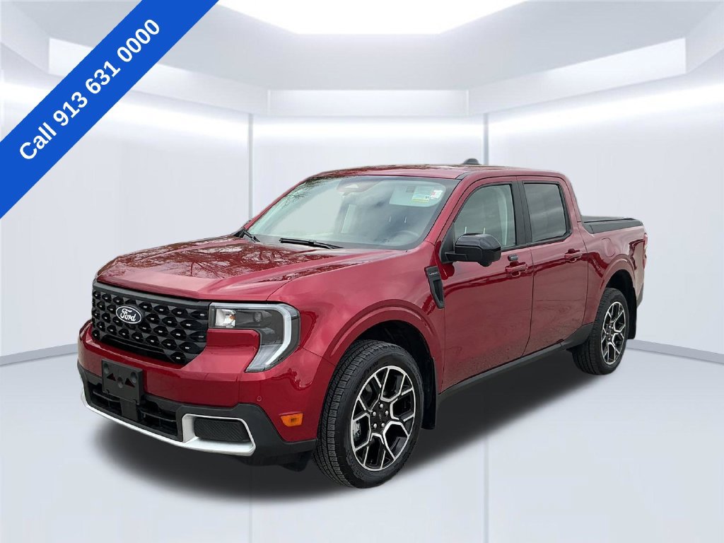 Certified 2025 Ford Maverick Lariat w/ 4K Tow Package AWD/4WD image 1