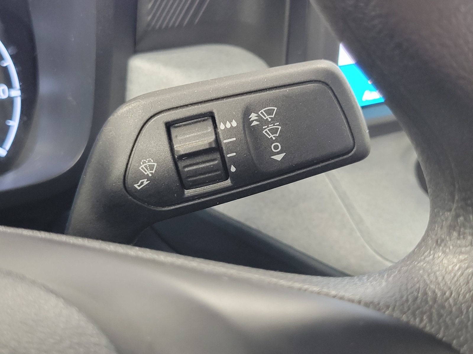 Certified 2024 Ford Maverick XLT w/ Equipment Group 300A Standard AWD/4WD image 18