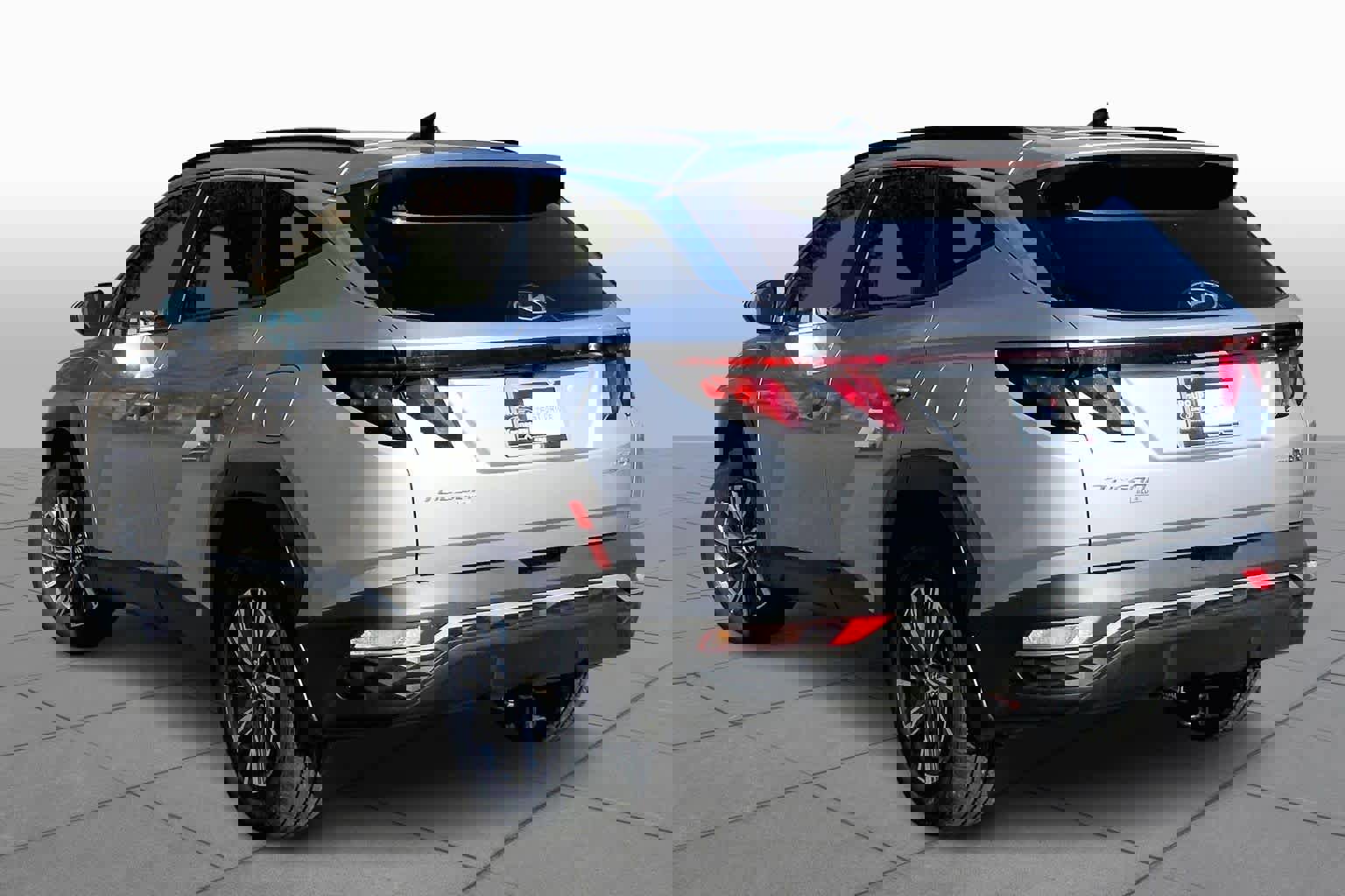 Used 2024 Hyundai Tucson Blue image 11