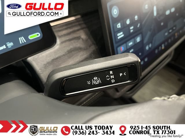 Used 2024 Rivian R1S Adventure AWD/4WD image 28
