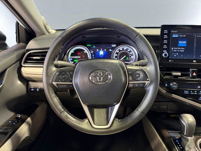 Used 2024 Toyota Camry XLE w/ Navigation Package FWD image 16