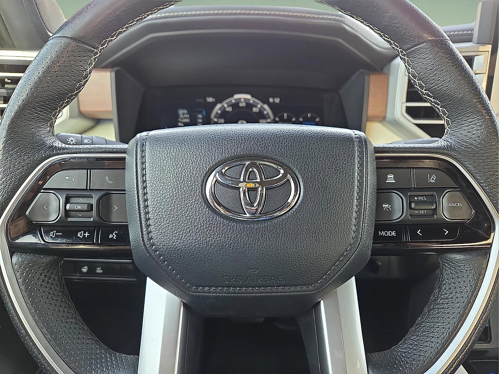 Used 2022 Toyota Tundra Capstone AWD/4WD image 24