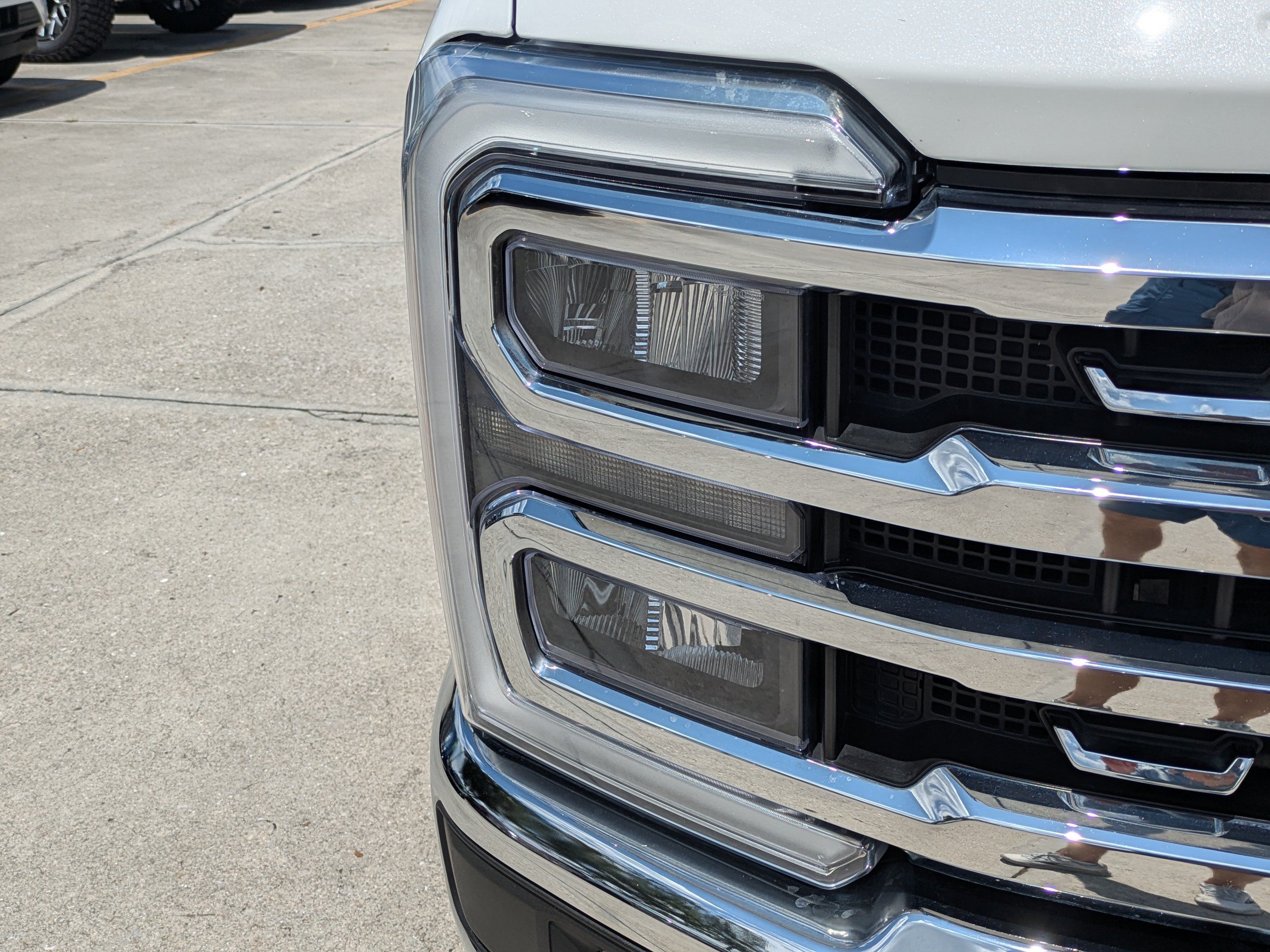 Certified 2023 Ford F250 Lariat w/ Chrome Package AWD/4WD image 9