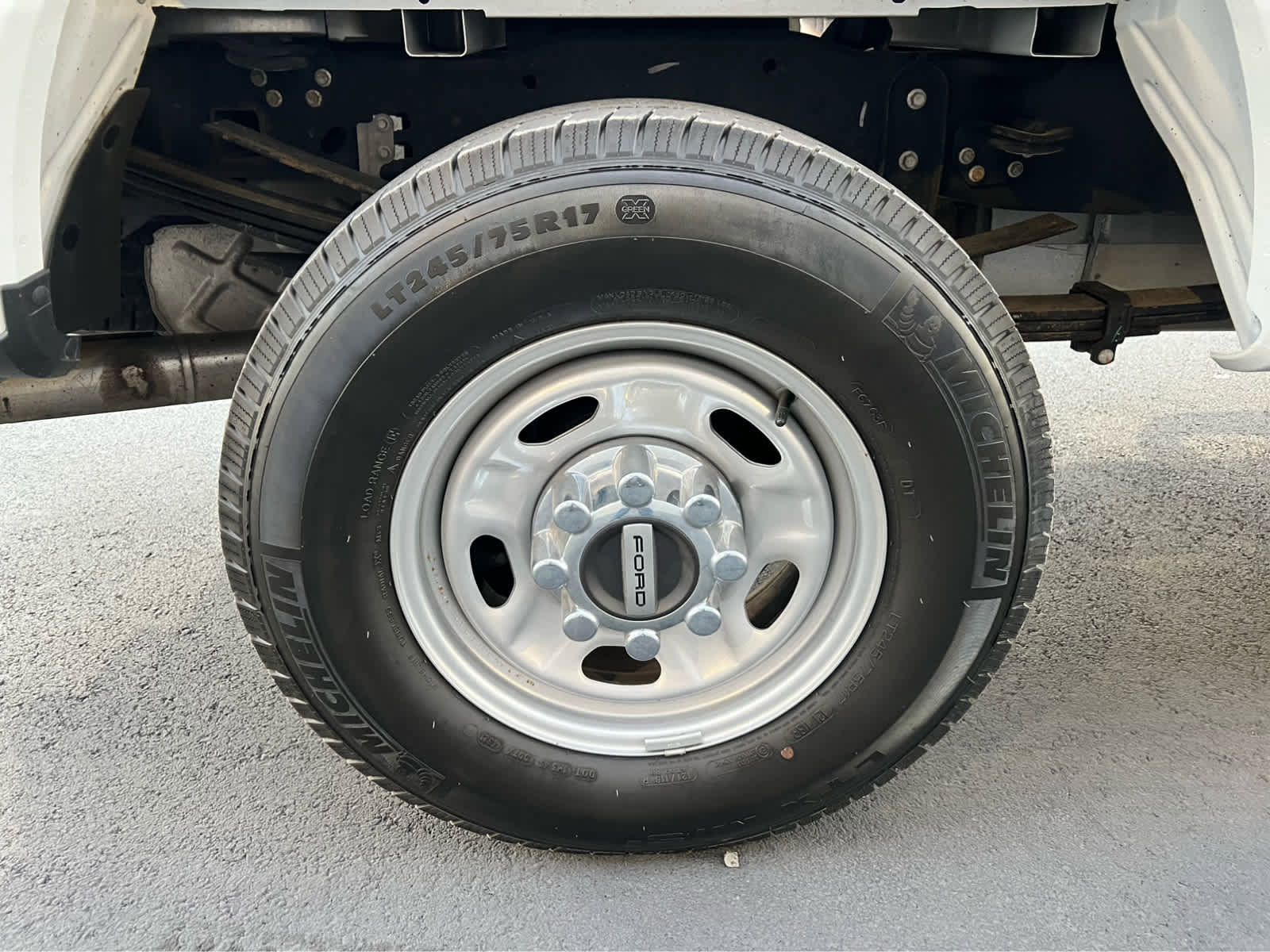 Certified 2022 Ford F350 XL w/ Power Equipment Group image 15