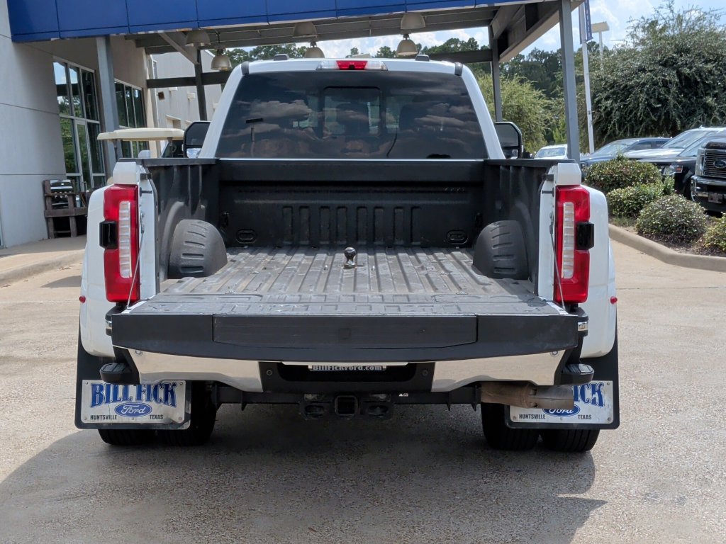Certified 2023 Ford F350 Lariat w/ FX4 Off-Road Package AWD/4WD image 5