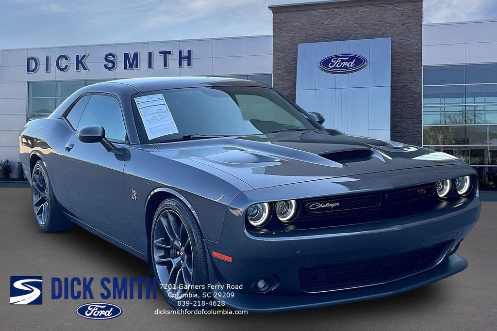 Used 2021 Dodge Challenger R/T Scat Pack RWD image 3