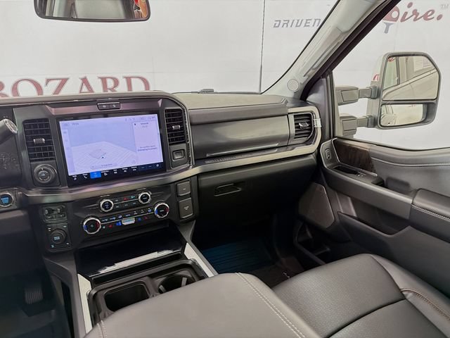 Certified 2025 Ford F250 Lariat w/ Lariat Ultimate Package AWD/4WD image 29