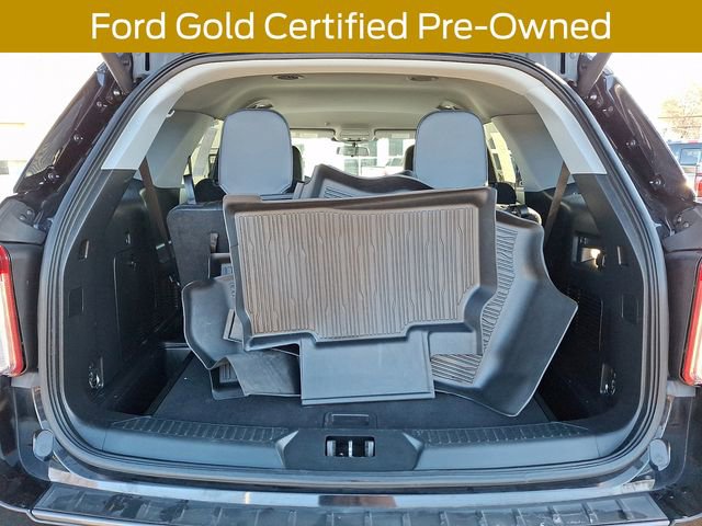 Certified 2022 Ford Explorer XLT w/ Equipment Group 202A AWD/4WD image 33