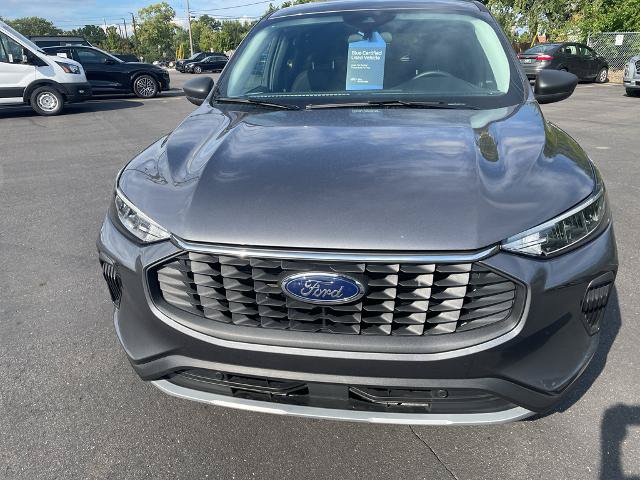 Certified 2023 Ford Escape Active AWD/4WD image 2