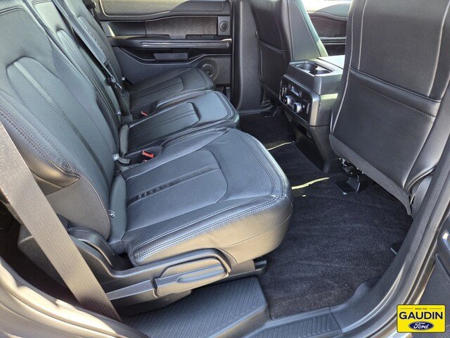 Certified 2019 Ford Expedition Limited w/ Equipment Group 302A AWD/4WD image 15