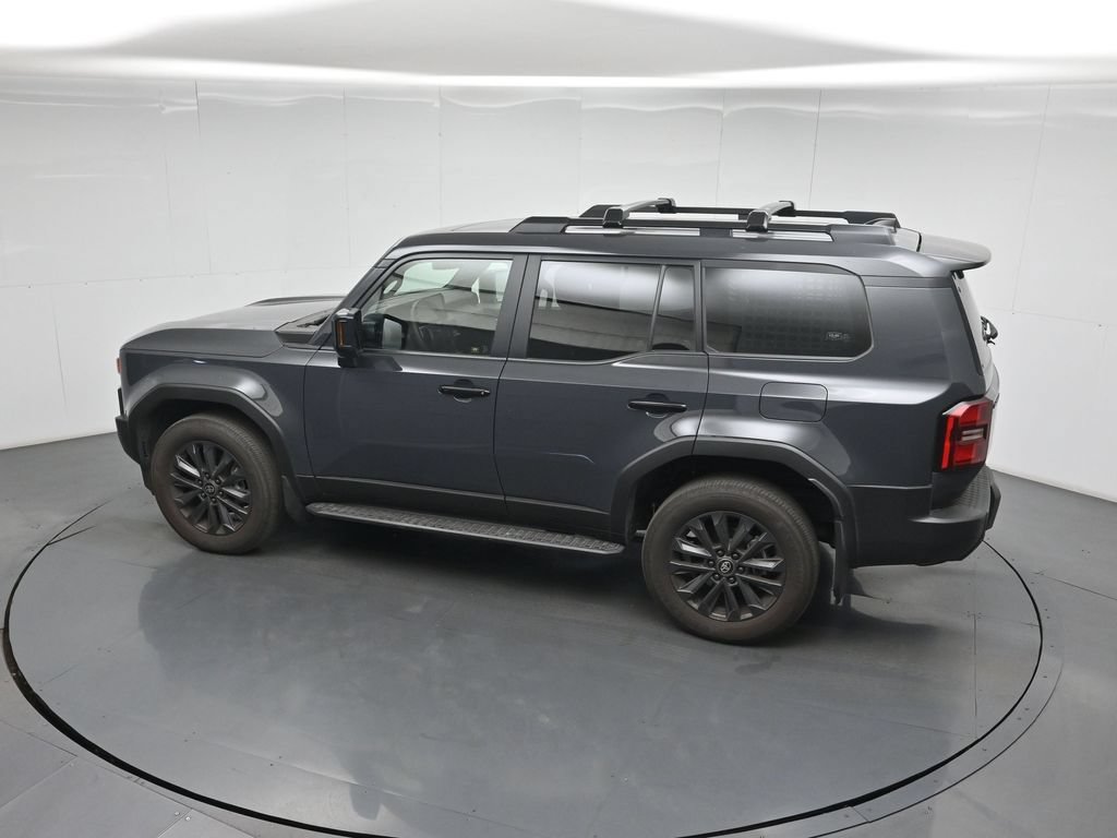 Used 2025 Toyota Land Cruiser w/ Premium Package AWD/4WD image 17