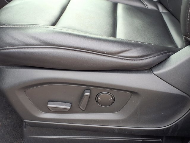 Certified 2024 Ford Explorer XLT w/ Equipment Group 202A image 7