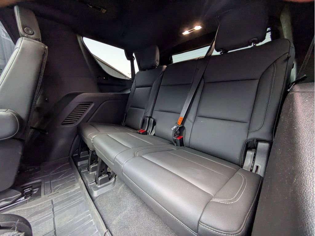 Used 2021 Chevrolet Tahoe Z71 w/ Z71 Signature Package image 31