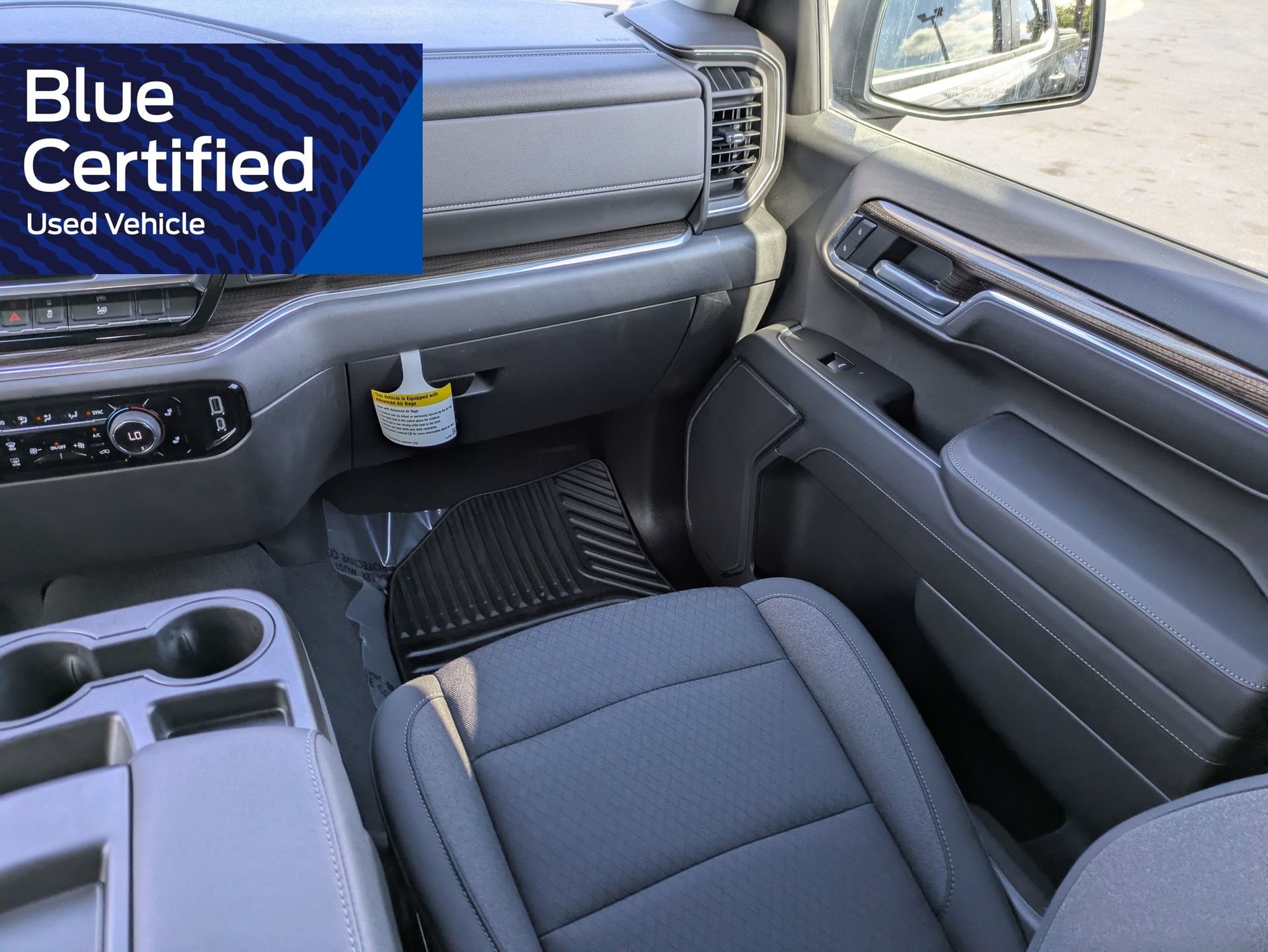 Used 2023 Chevrolet Silverado 1500 LT AWD/4WD image 21