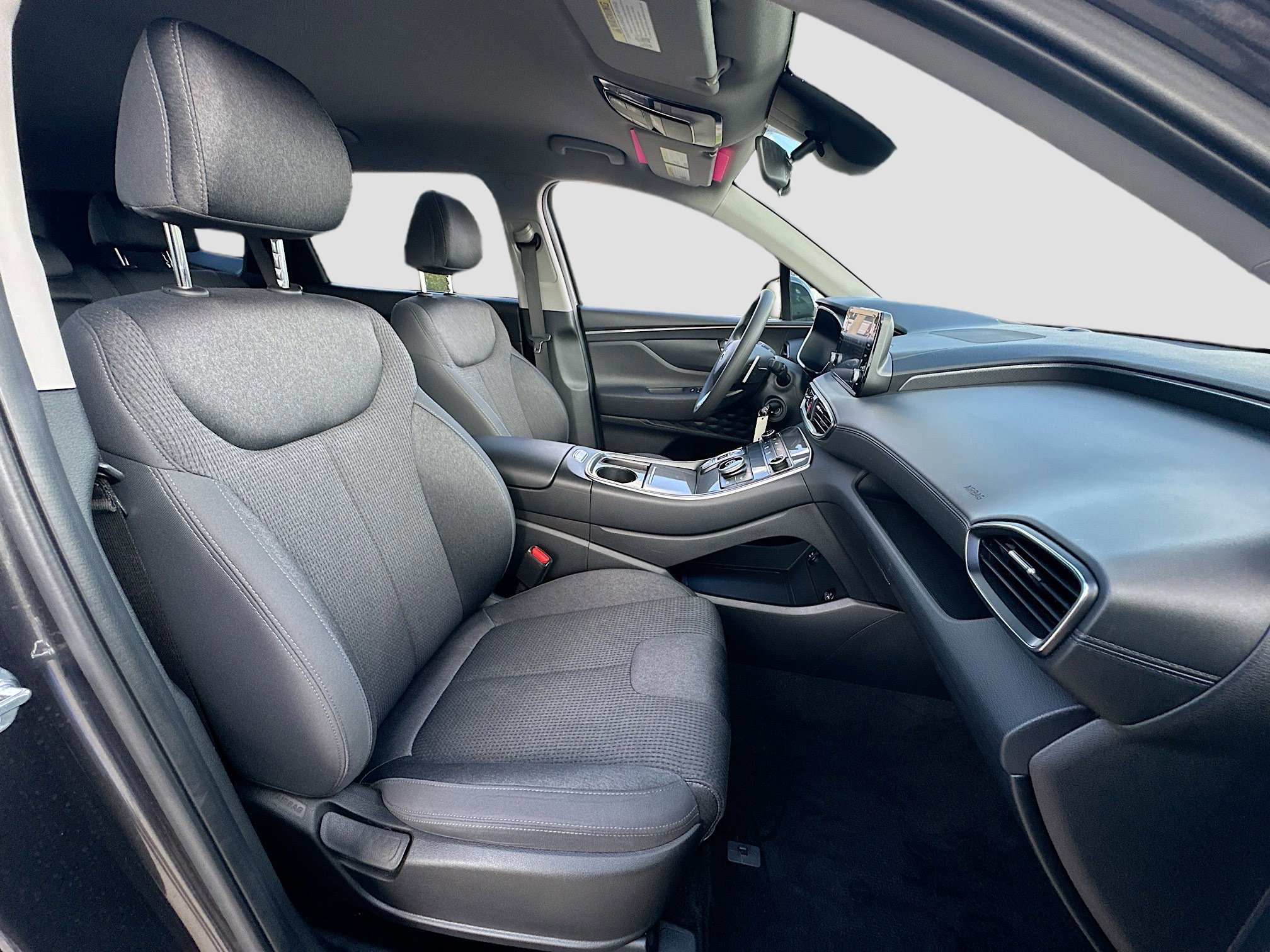 Used 2023 Hyundai Santa Fe SE image 25