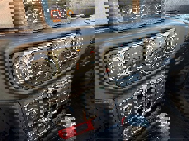 Used 2022 Jeep Gladiator Mojave w/ LED Lighting Group image 32