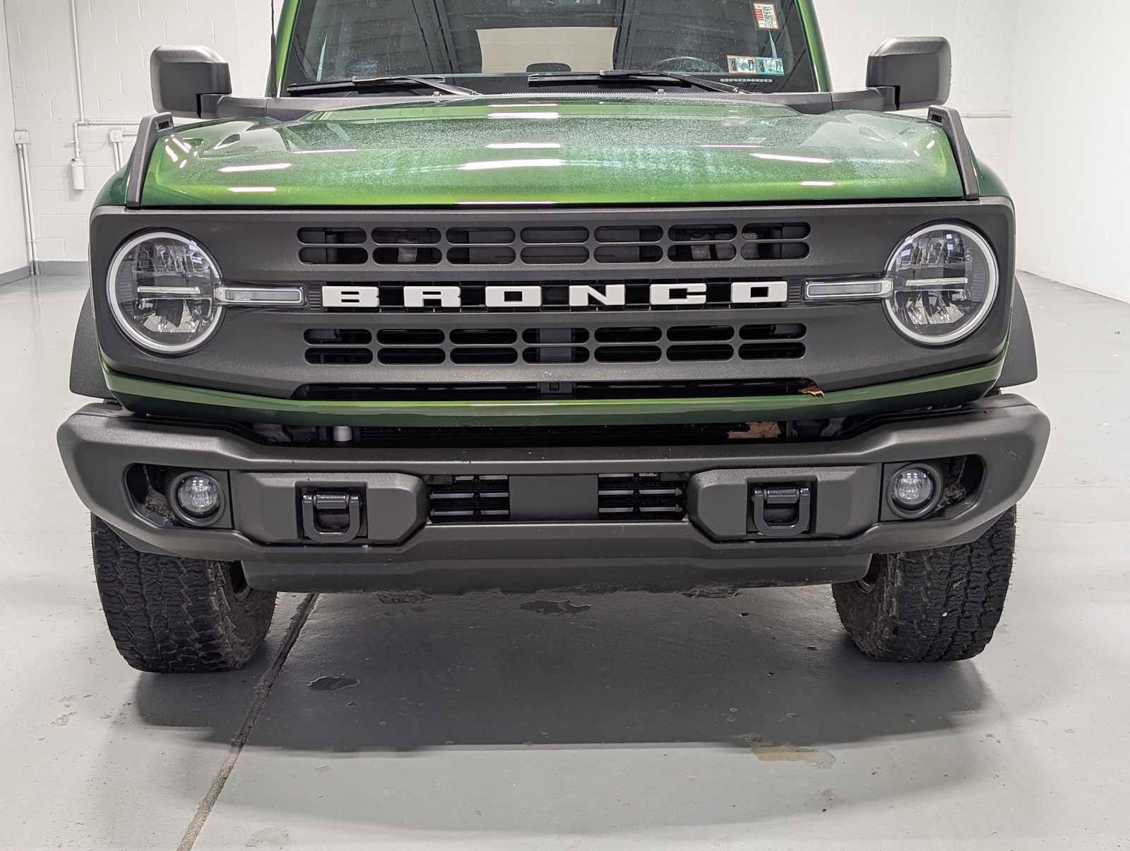 Certified 2023 Ford Bronco Black Diamond image 9