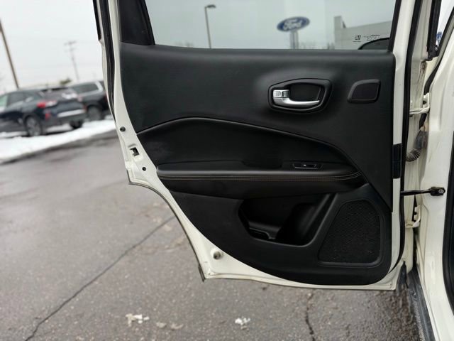 Used 2019 Jeep Compass Limited w/ Safety & Security Group image 20