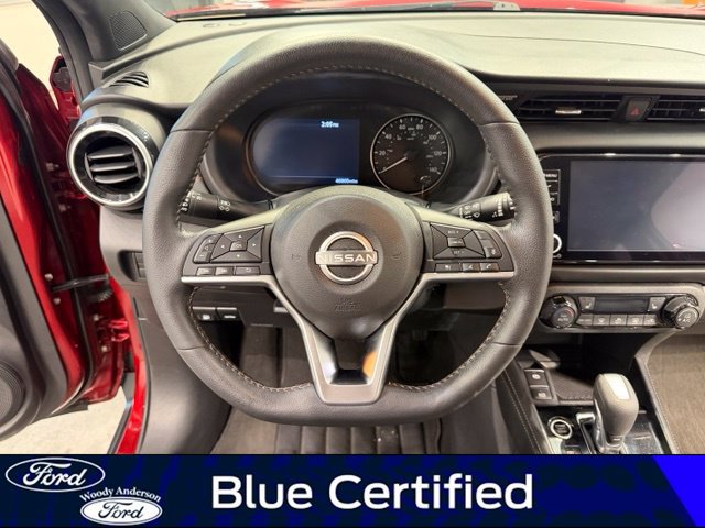 Used 2023 Nissan Kicks SR w/ SR Premium Package FWD image 10