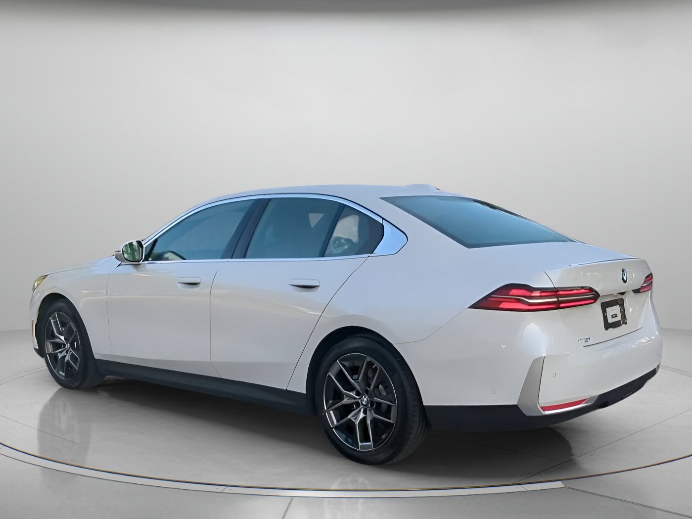 Used 2026 BMW 530i RWD image 20