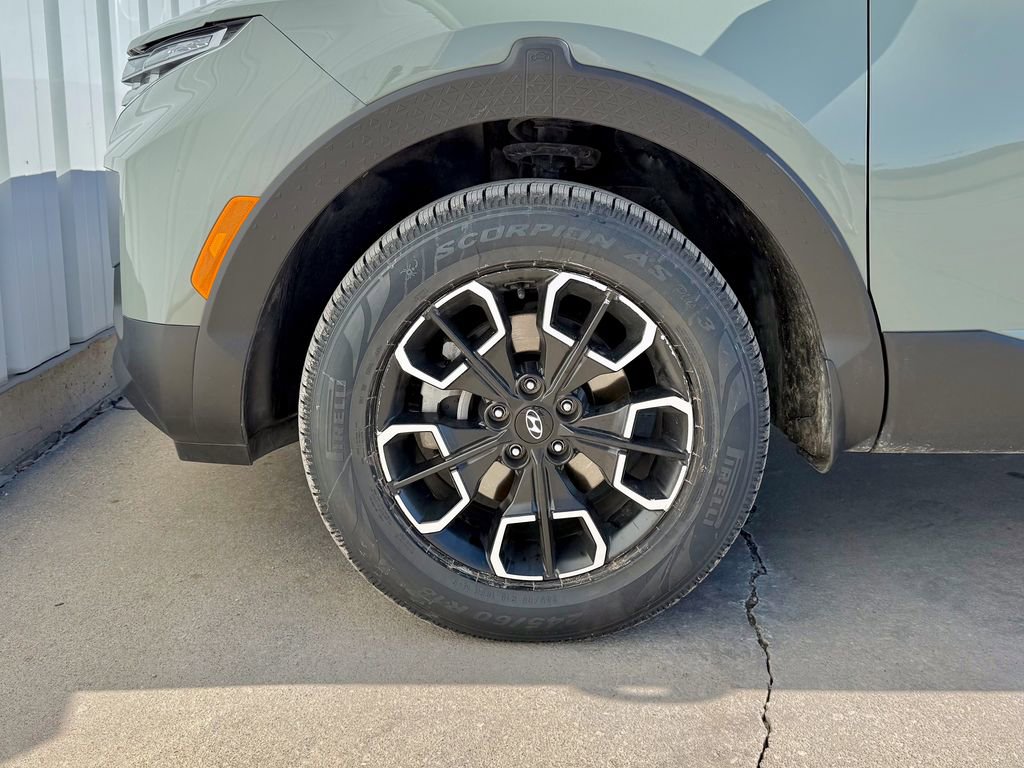 Used 2023 Hyundai Santa Cruz SEL w/ Activity Package image 37