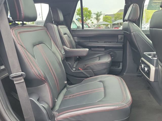 Certified 2022 Ford Expedition Limited image 28