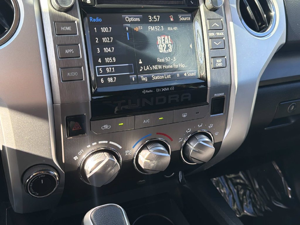 Used 2017 Toyota Tundra SR5 AWD/4WD image 23
