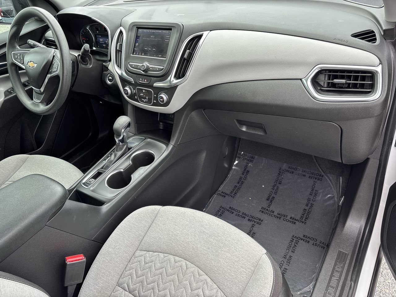 Used 2024 Chevrolet Equinox LS w/ LS Convenience Package image 16