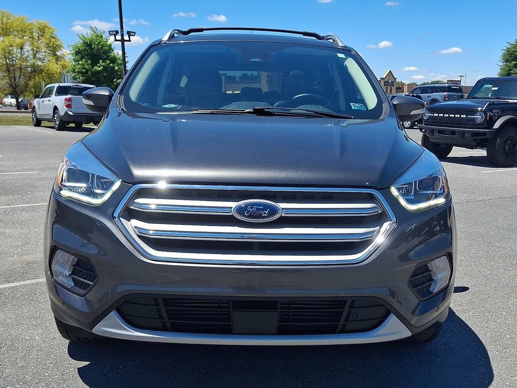 Certified 2019 Ford Escape Titanium AWD/4WD image 2