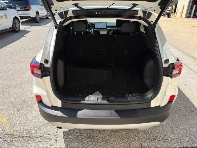 Certified 2023 Ford Escape Platinum w/ Premium Technology Package AWD/4WD image 15
