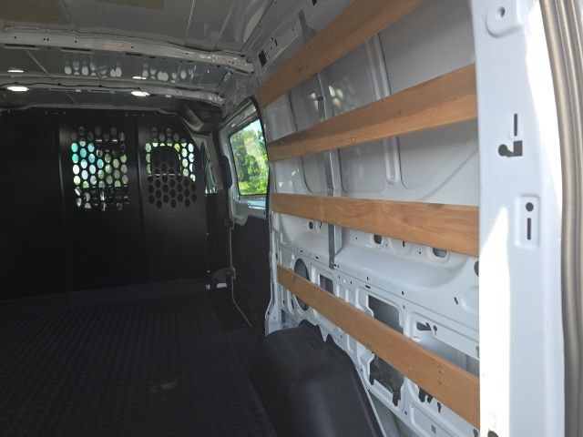 Certified 2025 Ford Transit 250 Low Roof w/ Exterior Upgrade Package RWD image 5