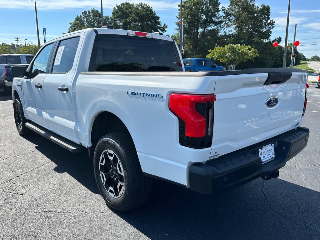 Certified 2023 Ford F150 Lightning Pro AWD/4WD image 5