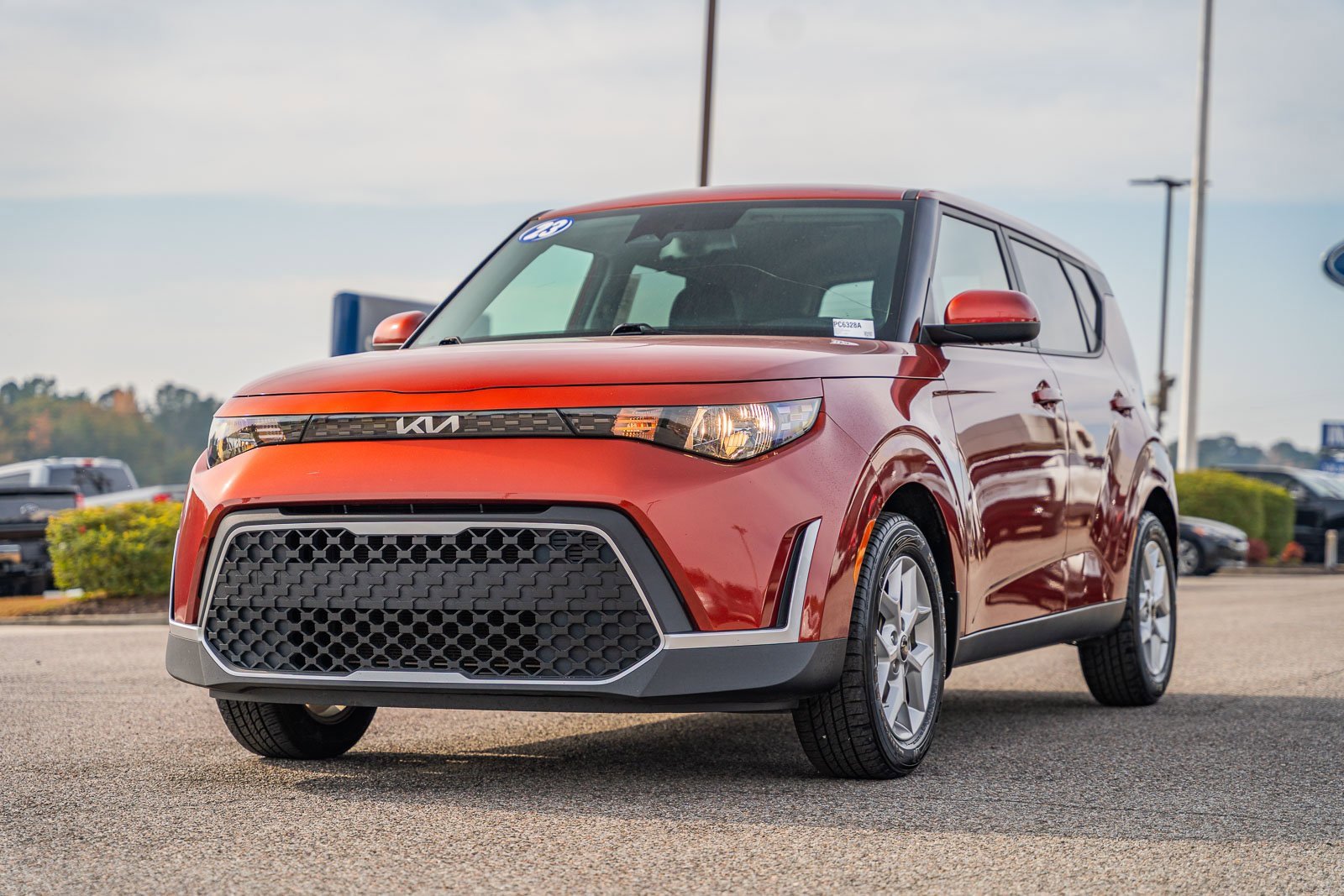 Used 2023 Kia Soul S image 3