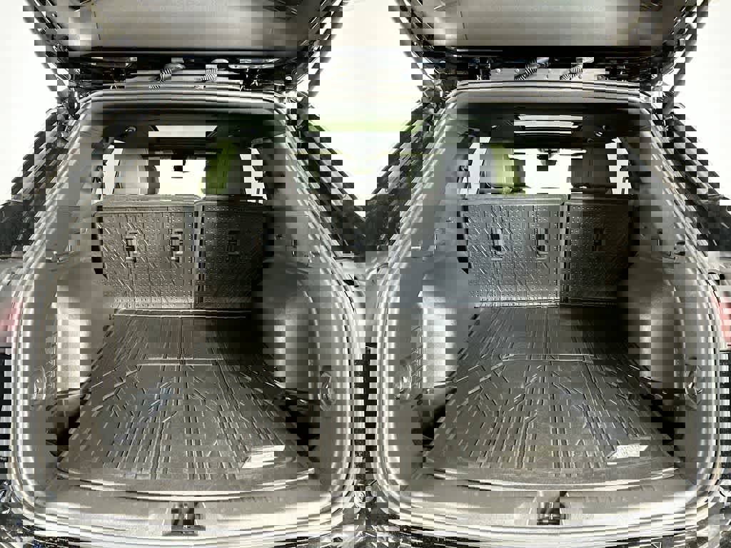 Used 2023 Chevrolet Blazer RS w/ Driver Confidence II Package image 20